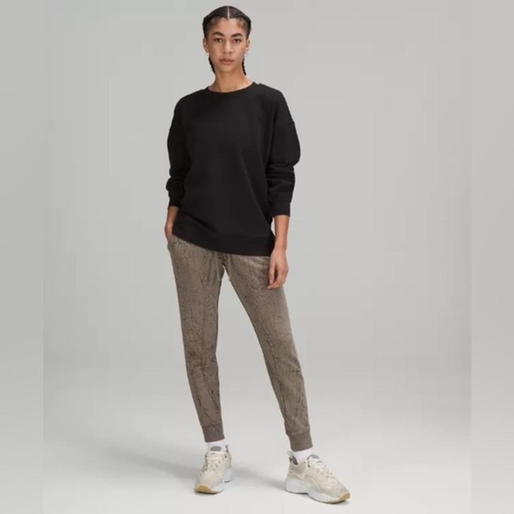 Lululemon Warm Jogger Pants Brown with Black Details Size 6